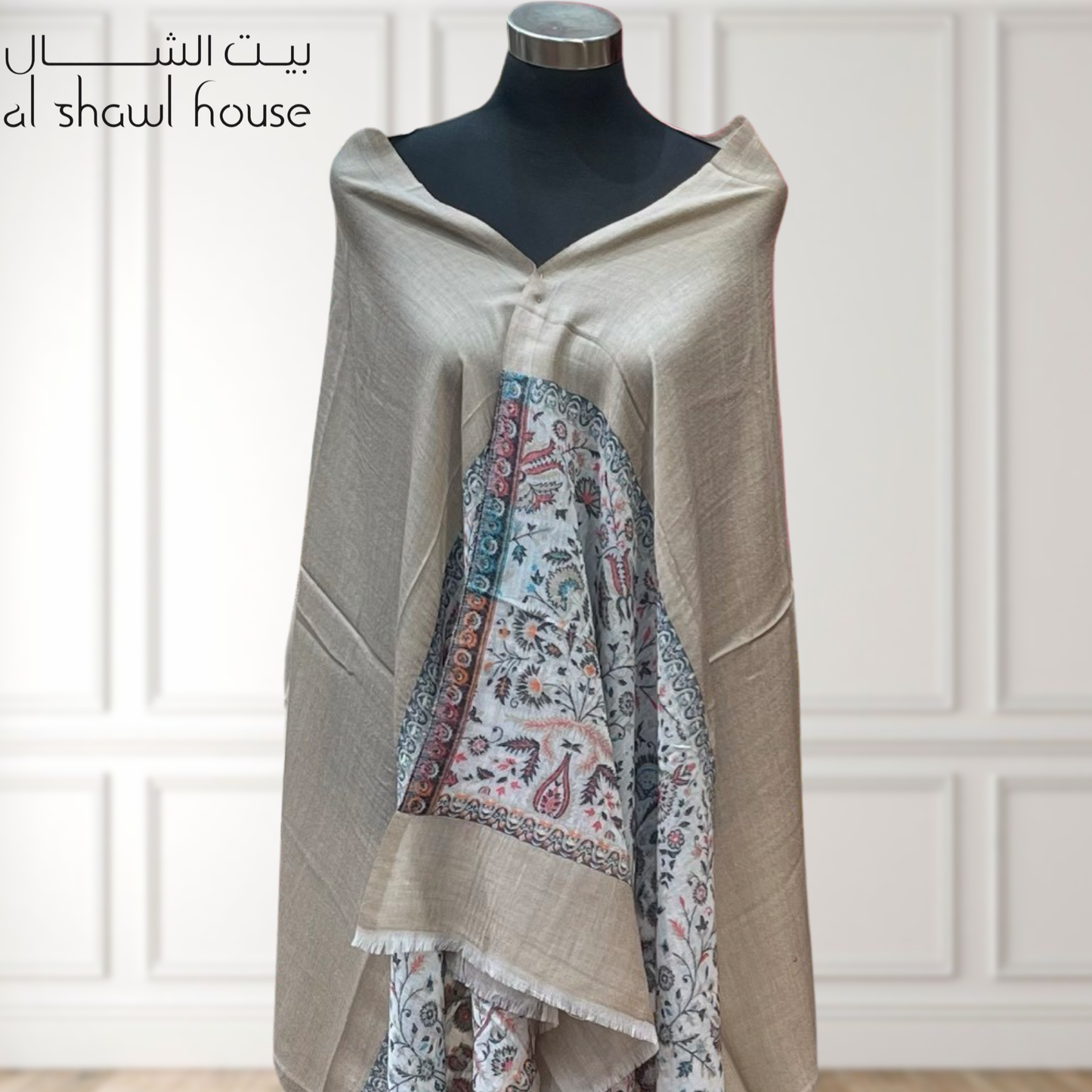 Fine wool woman shawl