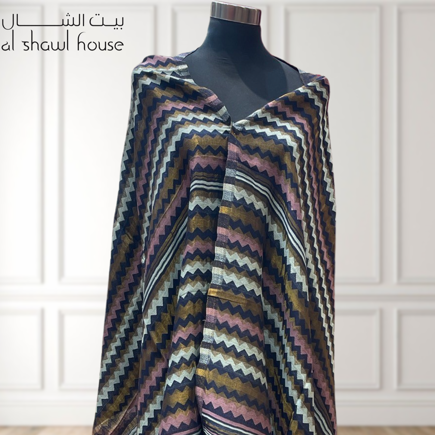 Fine wool woman shawl