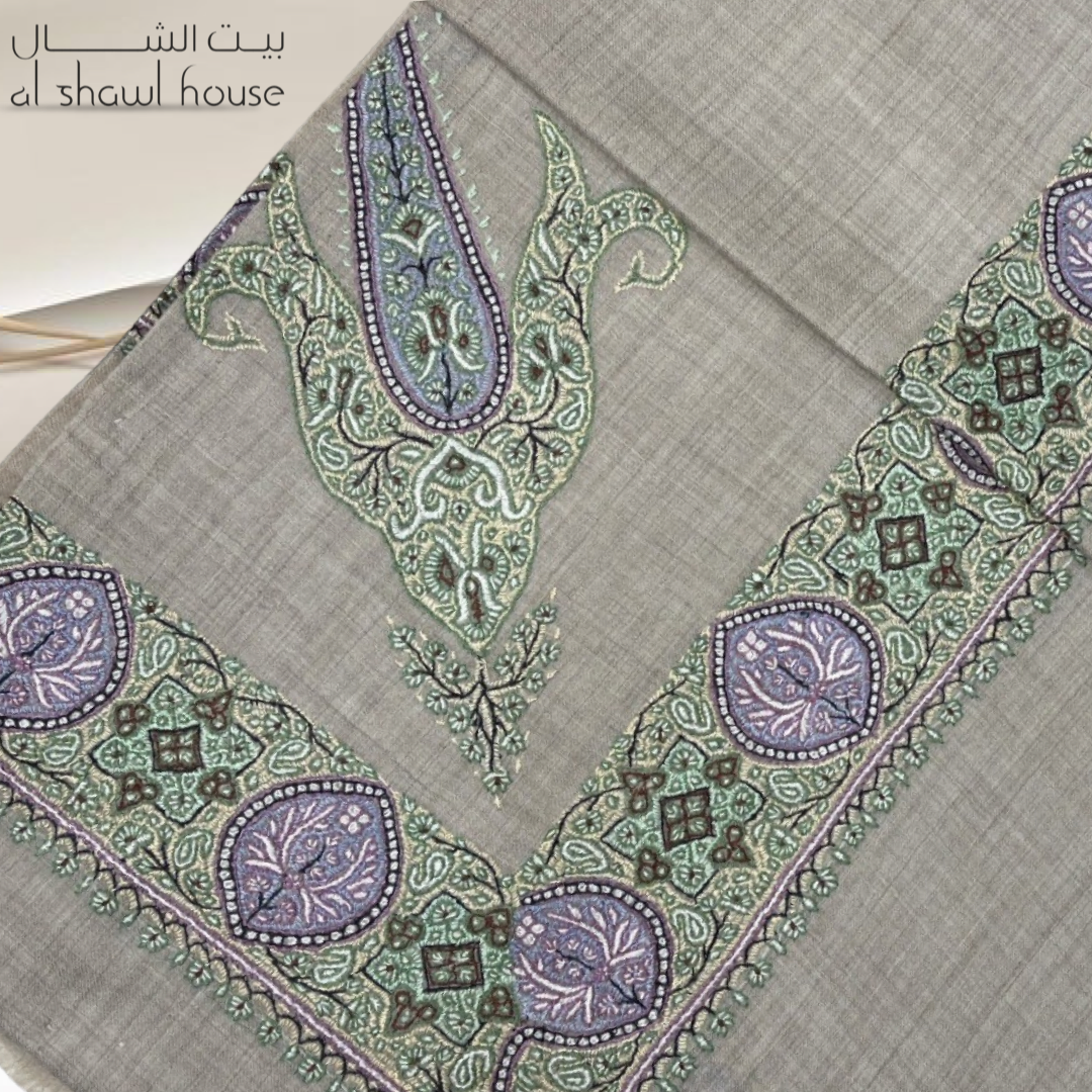 Luxurious VVIP pashmina, MEDIUM NAQSHA