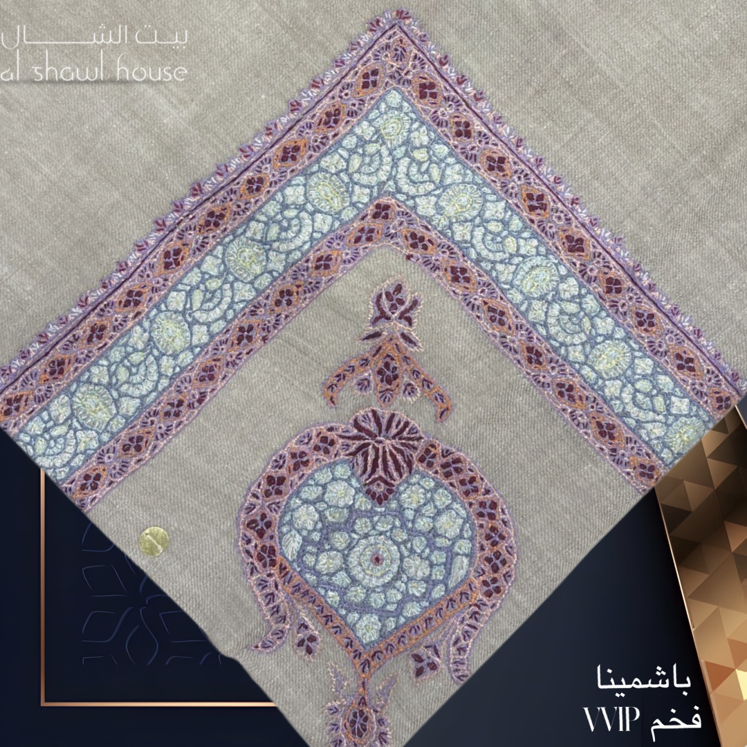 Luxurious VVIP pashmina, MEDIUM NAQSHA